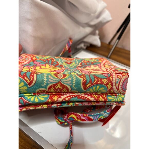 Vera Bradley Retired Print 2016 Paisley in Paradise  Crossbody wristlet - Picture 12 of 13